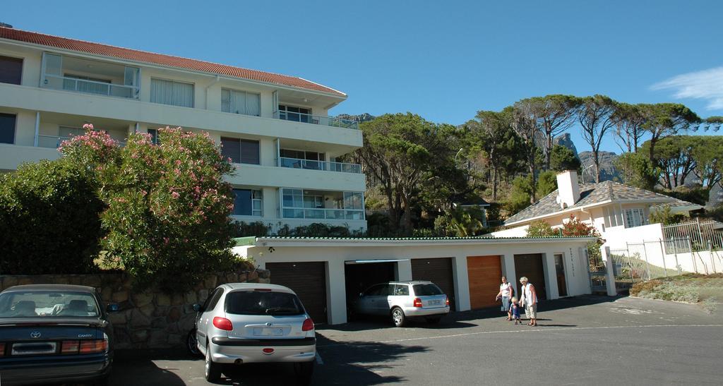 Camps Bay 12 Monte Carlo Apartments Exterior photo